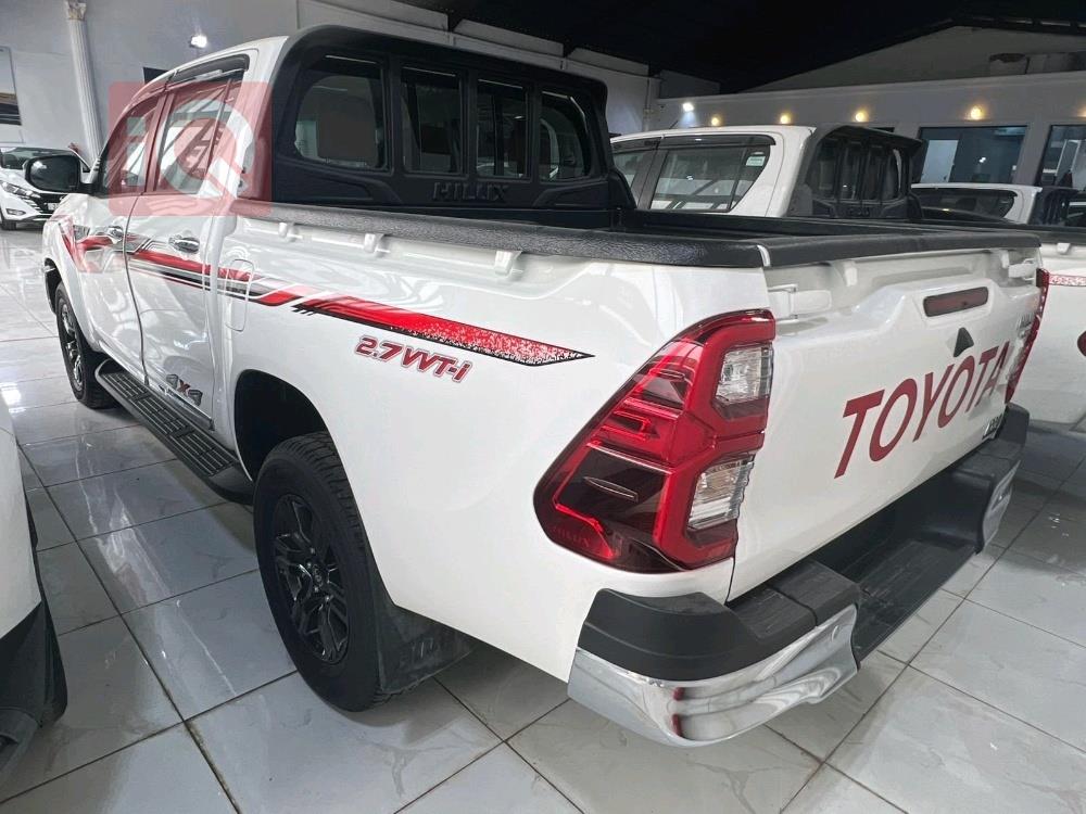 تويوتا هايلوكس